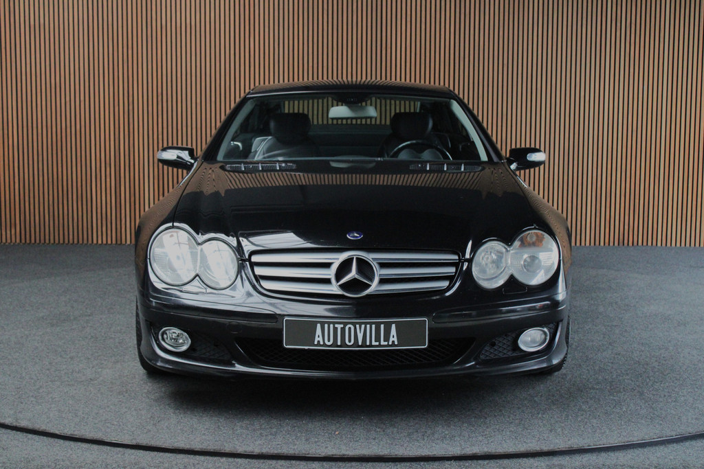 43115048-4.jpg